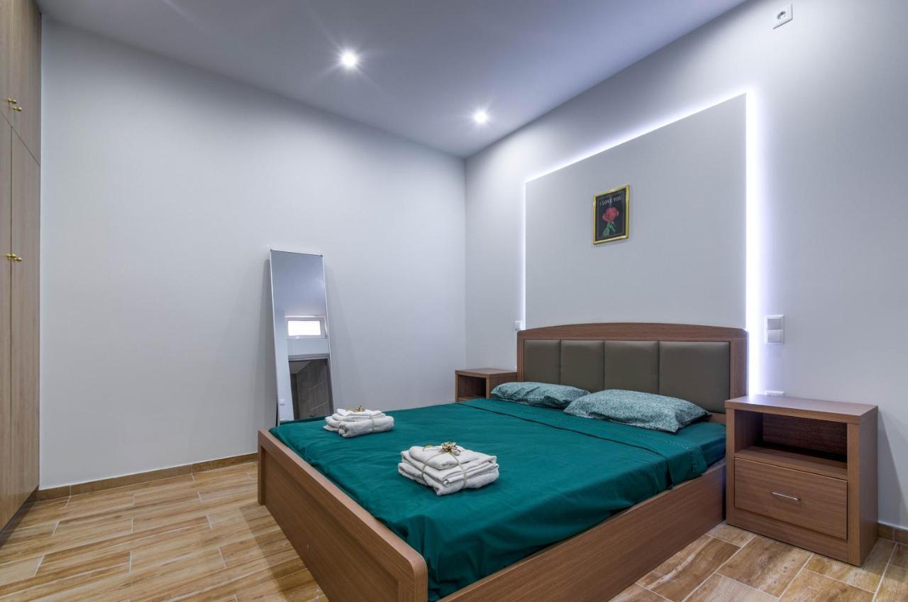 Renovated 2Bd House Close To Pireus Port Экстерьер фото