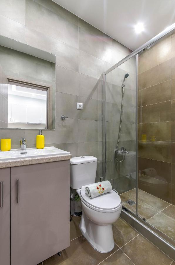 Renovated 2Bd House Close To Pireus Port Экстерьер фото