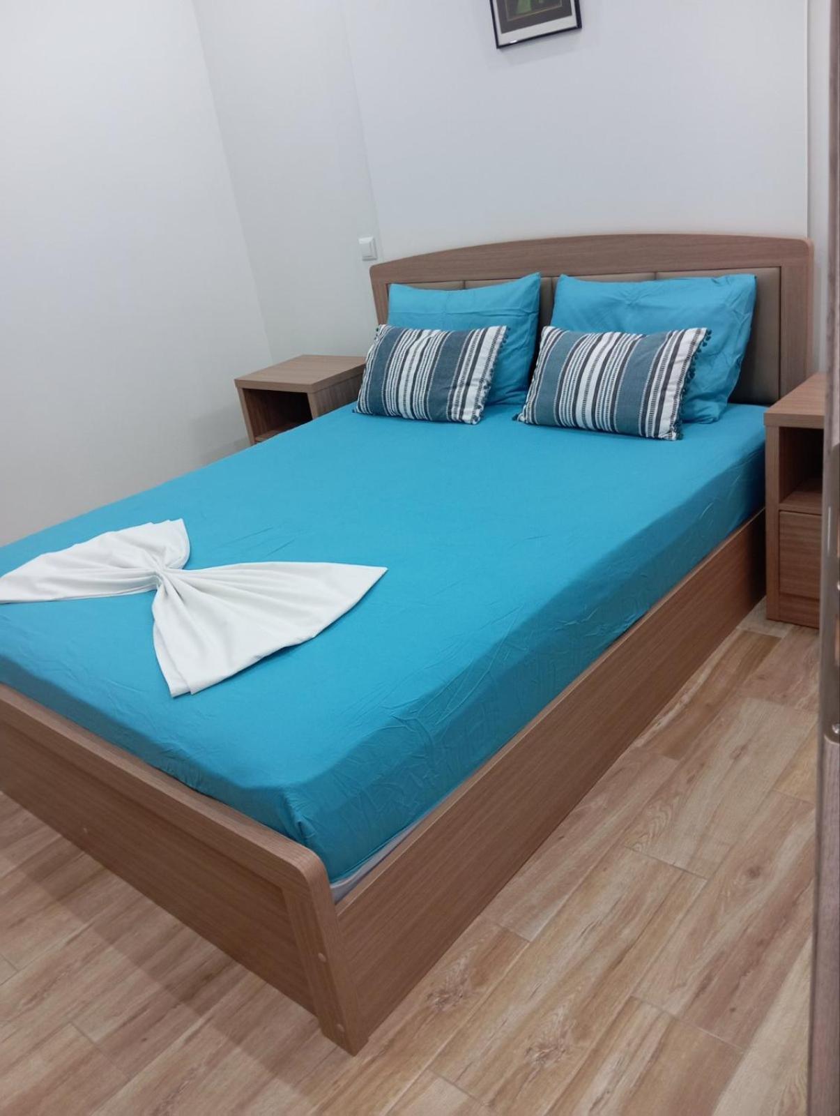 Renovated 2Bd House Close To Pireus Port Экстерьер фото